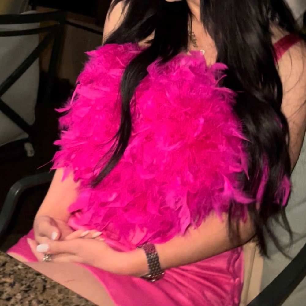 CUSTOM HOT PINK FEATHER TOP WITH STRAPS
